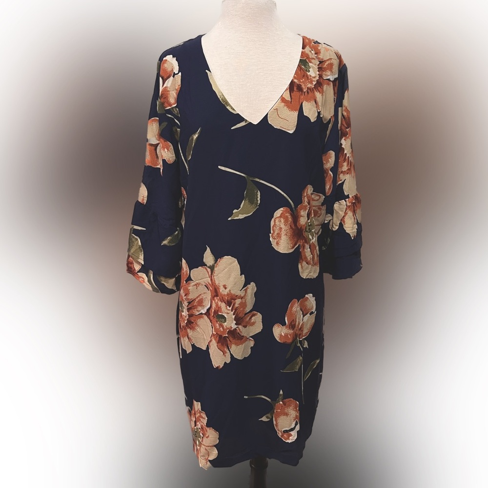 Gorgeous blue dress with rose and cream flowers. New with tags. Size 2X. $19